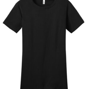 District woman black t-shirt