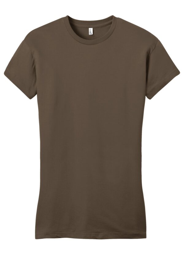 District Women's Fitted Very Important Tee