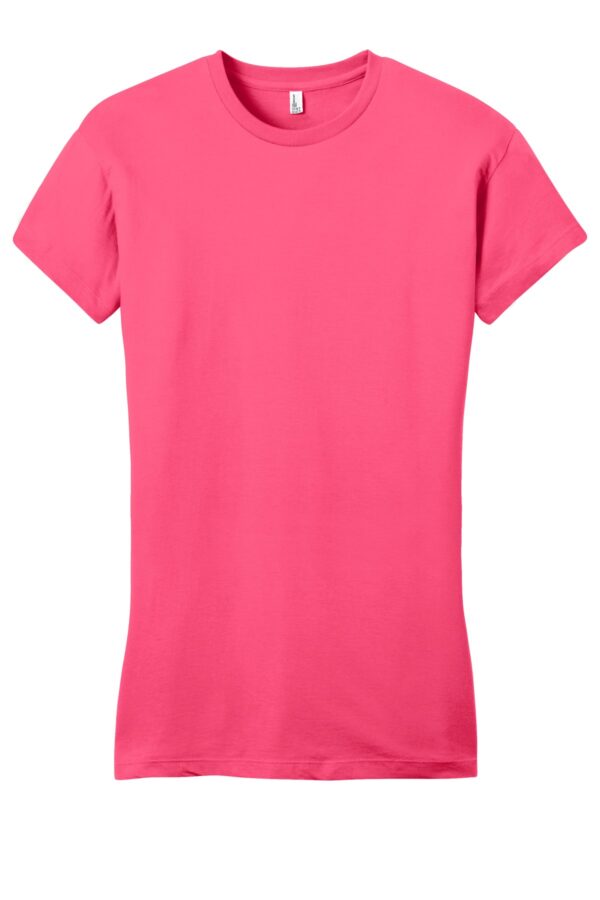 District Women's Fitted Very Important Tee