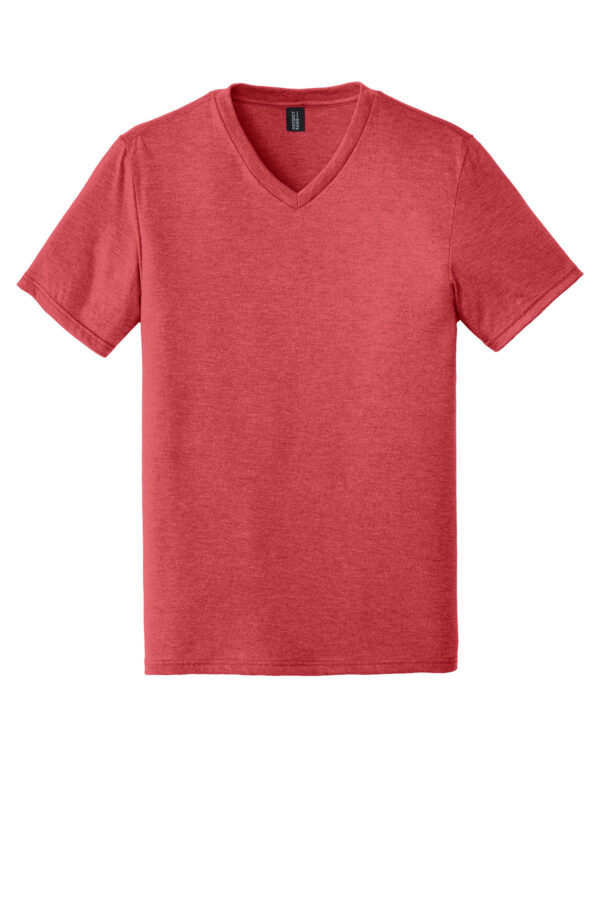District v-neck red tee