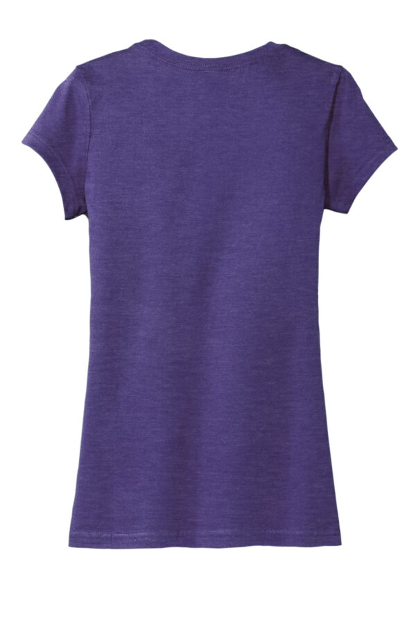 District woman fitted purple tee